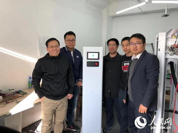 2018年中法团队合作创新奖候选团队VALEO XCHARGE (图片来源:法中委员会)